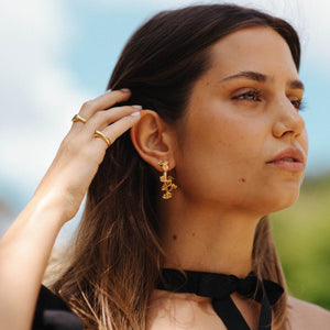 Júlia hoops